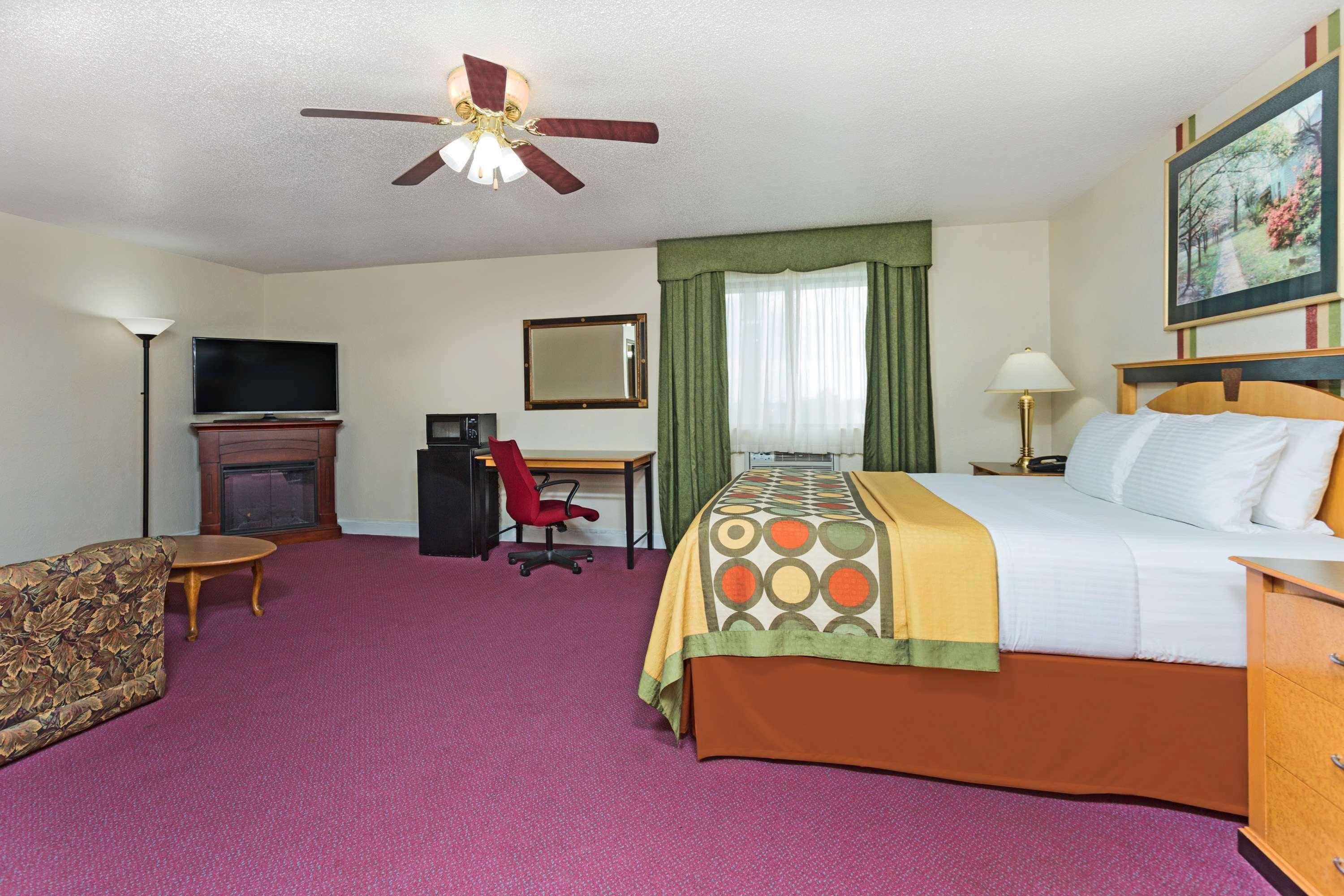 Super 8 By Wyndham Anderson/Clemson Area Motel Exterior foto